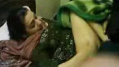 یک زن و شوهر از دانش آموزان می خواستند اولین فیلم آماتوری خود را داستان سکسی با عکس کارتونی بسازند