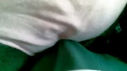 یک عوضی که در لباس یکنواخت با فیلم لز در یاهو یک مرد خانواده نامحسوس است